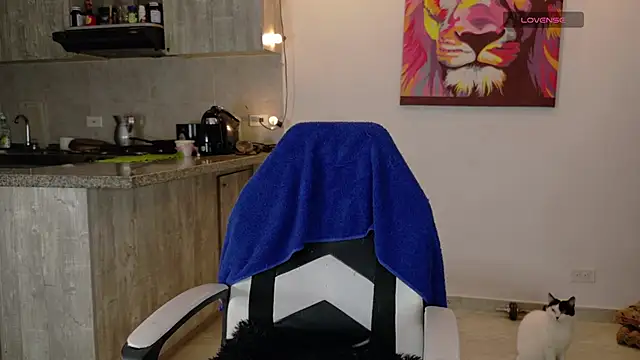 Snapshot of Ryannblue07 chatting on 04/22/26, 11:50 Ryannblue07 online show from 04/22/26, 11:50