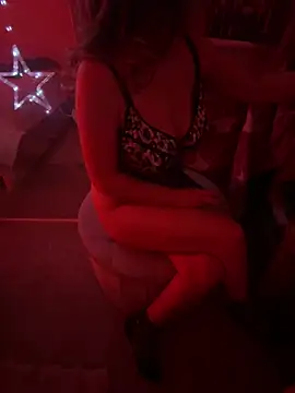 Snapshot of Seductive-Charlotte16XXX chatting on 03/12/26, 09:43 Seductive-Charlotte16XXX online show from 03/12/26, 09:43