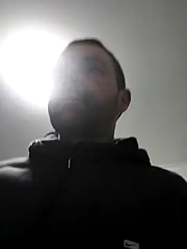 Snapshot of MaksDzubaV chatting on 02/11/26, 08:03 MaksDzubaV online show from 02/11/26, 08:03