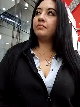 melisamoon  online show from 03/18/25, 11:09