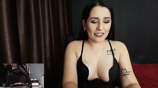 missdyaa online show from 09/26/25, 11:09