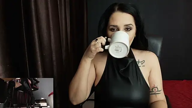 missdyaa online show from 09/30/25, 09:53