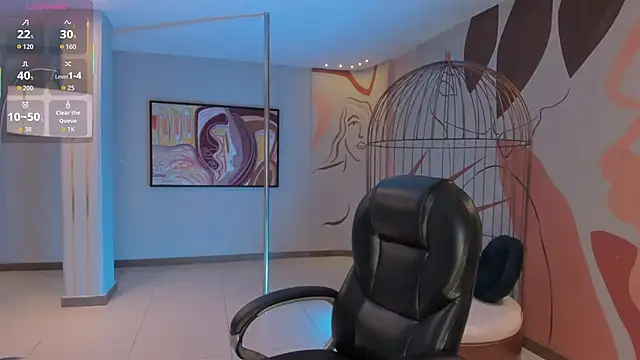 CandaseRussell online show from 10/23/25, 08:07