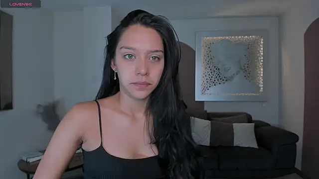 Snapshot of AmaliaCrus chatting on 07/05/26, 06:04 AmaliaCrus online show from 07/05/26, 06:04