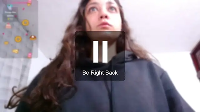 Snapshot of xx_chloesex chatting on 12/21/25, 01:13 xx chloesex online show from 12/21/25, 01:13