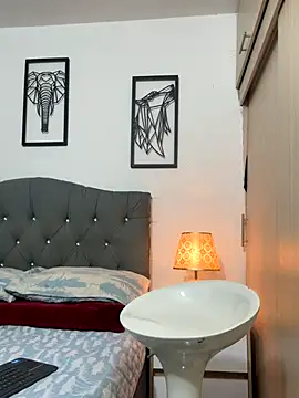 Snapshot of Maximiliano_ford chatting on 09/15/25, 10:37 Maximiliano ford online show from 09/15/25, 10:37