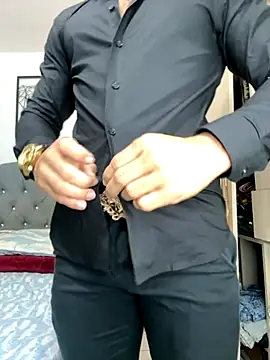 Snapshot of Maximiliano_ford chatting on 09/17/25, 10:39 Maximiliano ford online show from 09/17/25, 10:39