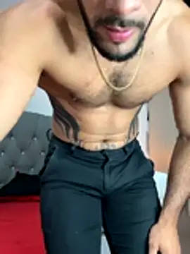 Snapshot of Maximiliano_ford chatting on 11/04/25, 10:25 Maximiliano ford online show from 11/04/25, 10:25