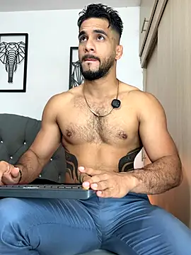 Snapshot of Maximiliano_ford chatting on 11/10/25, 10:36 Maximiliano ford online show from 11/10/25, 10:36