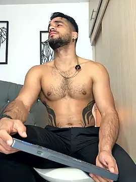 Snapshot of Maximiliano_ford chatting on 01/09/26, 10:07 Maximiliano ford online show from 01/09/26, 10:07