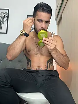 Snapshot of Maximiliano_ford chatting on 01/15/26, 10:53 Maximiliano ford online show from 01/15/26, 10:53