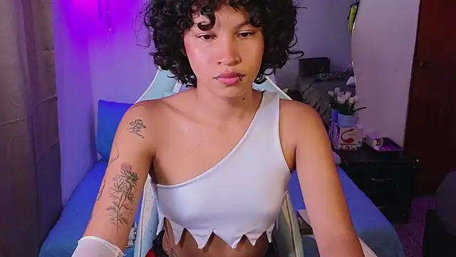 eleselas online show from 12/03/25, 12:29