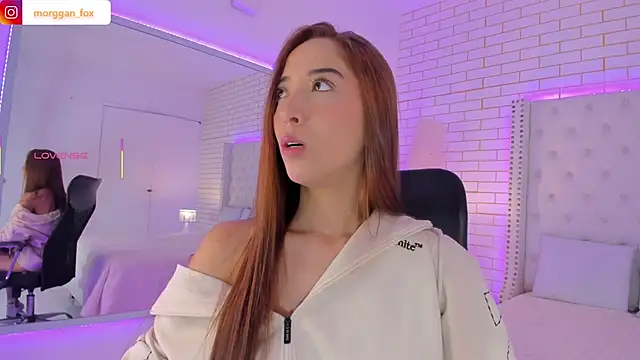 Morggan Fox  online show from 09/23/25, 02:36