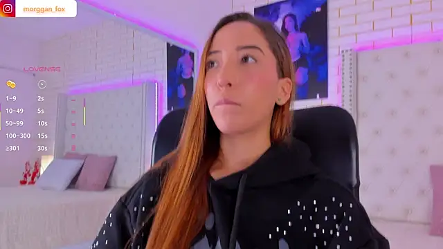 Snapshot of Morggan_Fox_ chatting on 04/15/26, 03:46 Morggan Fox online show from 04/15/26, 03:46