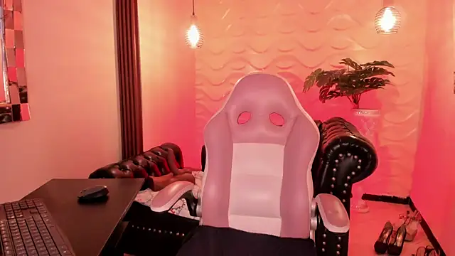 Snapshot of loress_ass_mature chatting on 12/01/25, 11:37 loress ass mature online show from 12/01/25, 11:37