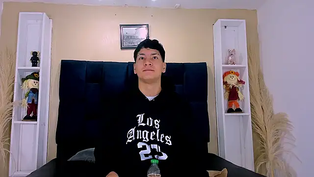 Jhojan twink online show from 10/07/25, 12:02