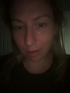 LittleMsMILF online show from 04/07/26, 08:42