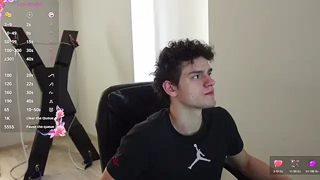 Snapshot of Brad_Holloway chatting on 03/14/26, 07:25 Brad Holloway online show from 03/14/26, 07:25