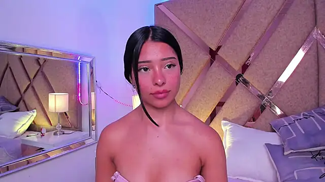 Emilybutterfly1 online show from 03/22/25, 11:20