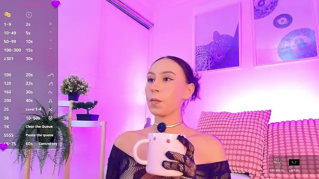 Valen ross  online show from 03/04/26, 09:43