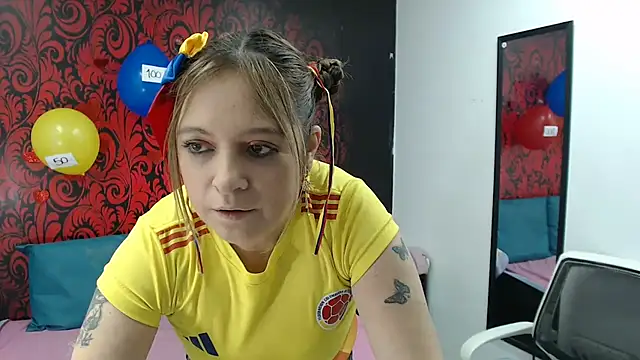 Snapshot of Samanta_SS chatting on 07/07/26, 10:14 Samanta SS online show from 07/07/26, 10:14