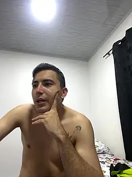 pareja curiosa19 online show from 01/11/26, 01:32