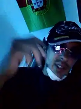 Snapshot of Jackclanders chatting on 05/20/26, 12:17 Jackclanders online show from 05/20/26, 12:17