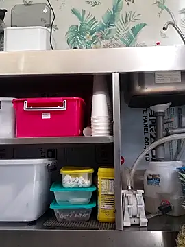 Snapshot of emiliemilf chatting on 10/22/25, 08:19 emiliemilf online show from 10/22/25, 08:19