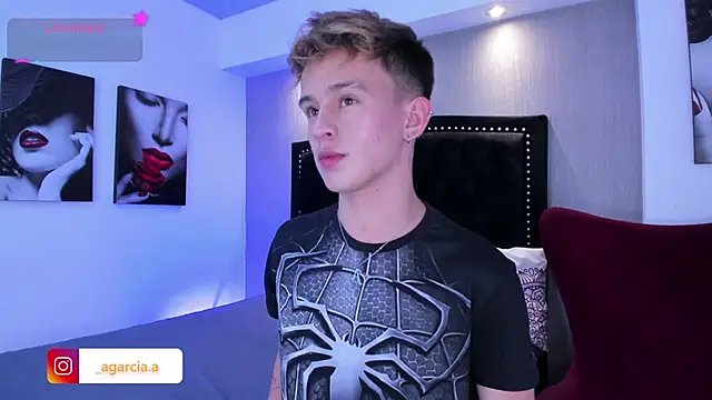 LiamWildx20 online show from 02/08/26, 03:54