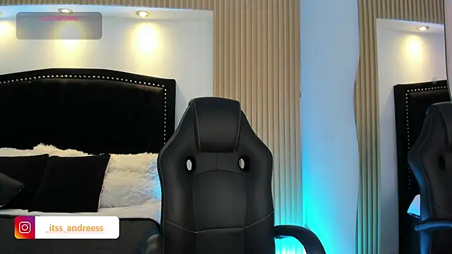 Snapshot of LiamWildx20 chatting on 07/09/26, 04:27 LiamWildx20 online show from 07/09/26, 04:27