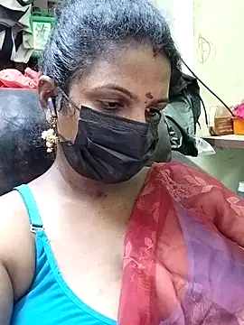 poojaa-rani online show from 10/30/25, 05:35