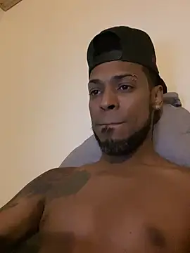 Snapshot of Chocolattino91 chatting on 03/18/25, 07:10 Chocolattino91 online show from 03/18/25, 07:10