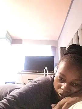 Snapshot of sexylira chatting on 03/21/25, 08:50 sexylira online show from 03/21/25, 08:50