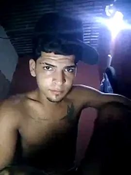 317894 online show from 10/26/25, 02:39