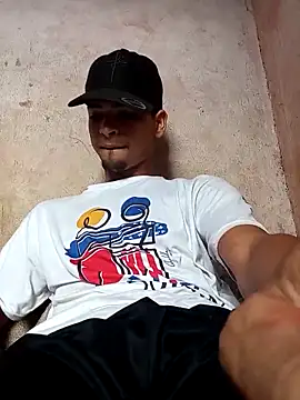 Snapshot of 317894 chatting on 11/06/25, 02:29 317894 online show from 11/06/25, 02:29