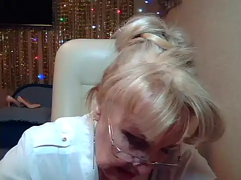 Margo Sweety online show from 10/04/25, 02:59