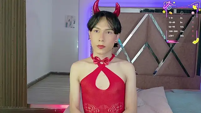 Snapshot of Ash_Femboy chatting on 10/20/25, 07:47 Ash Femboy online show from 10/20/25, 07:47