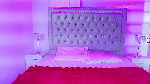 Snapshot of Lia_adamsss chatting on 09/24/25, 03:43 Lia adamsss online show from 09/24/25, 03:43