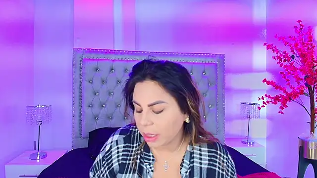 Snapshot of Lia_adamsss chatting on 10/11/25, 02:00 Lia adamsss online show from 10/11/25, 02:00