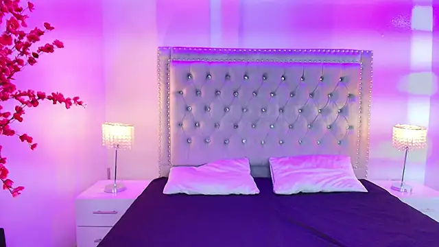 Snapshot of Lia_adamsss chatting on 11/12/25, 03:51 Lia adamsss online show from 11/12/25, 03:51