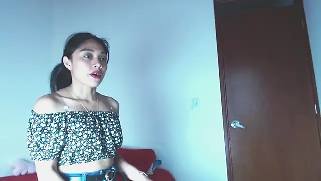 Snapshot of sharon_sexy_ chatting on 11/09/25, 08:18 sharon sexy online show from 11/09/25, 08:18