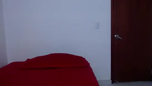 Snapshot of sharon_sexy_ chatting on 11/13/25, 07:57 sharon sexy online show from 11/13/25, 07:57