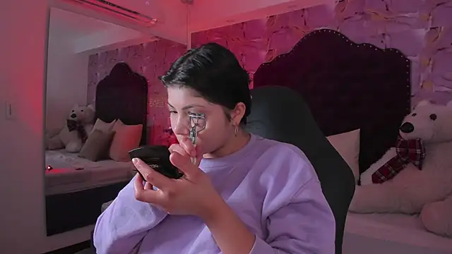 abby roux online show from 11/08/25, 03:50