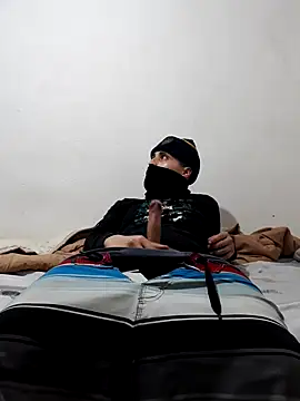 Snapshot of BabyAsssss chatting on 09/20/25, 09:27 BabyAsssss online show from 09/20/25, 09:27