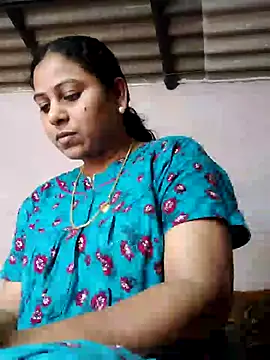 Snapshot of JENNIFERtamil chatting on 03/22/26, 07:34 JENNIFERtamil online show from 03/22/26, 07:34