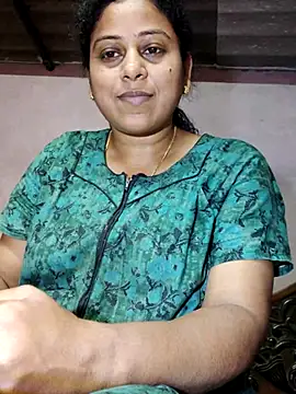 Snapshot of JENNIFERtamil chatting on 03/31/26, 07:42 JENNIFERtamil online show from 03/31/26, 07:42