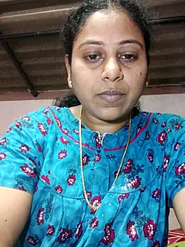 Snapshot of JENNIFERtamil chatting on 04/12/26, 07:46 JENNIFERtamil online show from 04/12/26, 07:46