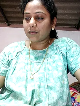 Snapshot of JENNIFERtamil chatting on 04/23/26, 07:41 JENNIFERtamil online show from 04/23/26, 07:41