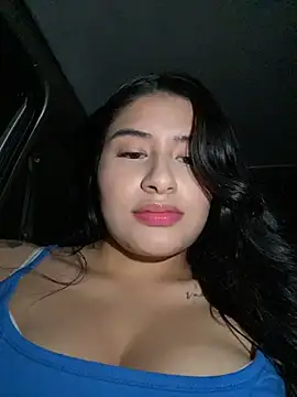 Snapshot of andrea_gomes_ chatting on 04/07/26, 06:58 andrea gomes online show from 04/07/26, 06:58