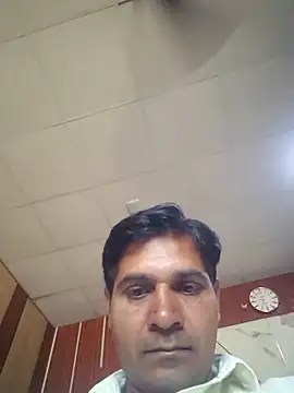 johnny8731 online show from 04/13/26, 04:07